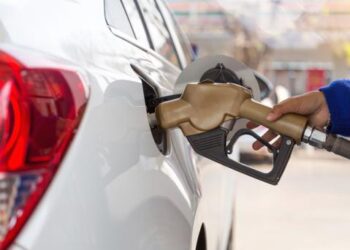 Siguen congelados precios combustibles primera semana enero 2023