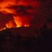 Temen que lava de volcán de Hawai cierre una carretera clave