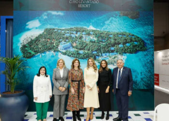 Vicepresidenta Raquel Peña asegura el país muestra en FITUR garantías y seguridad para la inversión extranjera