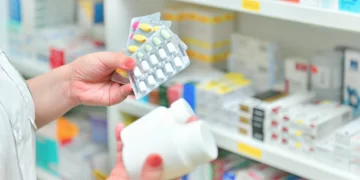 Gobierno reestructura y aumenta financiamiento a Medicamentos de Alto Costo