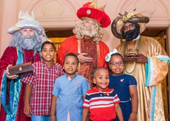 Cientos de niños y niñas celebran el Día de los Reyes en el Palacio Nacional