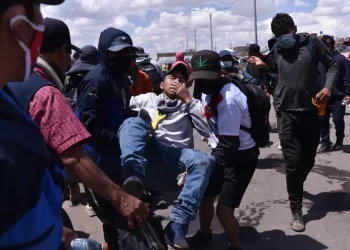 Gobierno regional decreta 3 días de duelo por 17 muertos en el sur de Perú