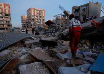 Al menos 120 heridos en un terremoto de 5,4 grados en el norte de Irán