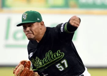 Estrellas ganan segundo en línea al vencer a Gigantes y se colocan en primer lugar