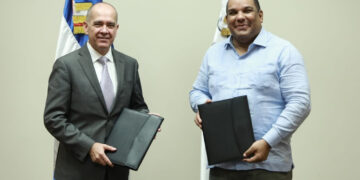 CNE firma concesión definitiva para Parque Solar Canoa II