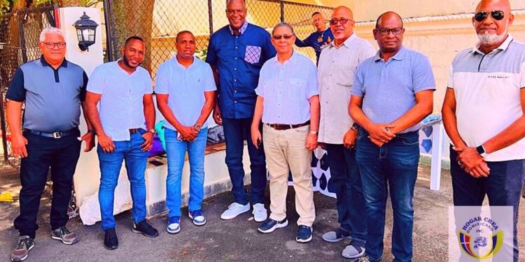 Hogar Crea celebra Dia de Reyes con actividad recreativa deporte y entrega de juguetes 