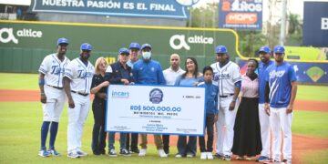 Club Atlético Licey celebra el Día de Reyes
