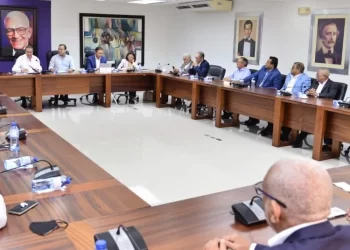 Abel Martínez designa enlaces y coordinadores provinciales de campaña