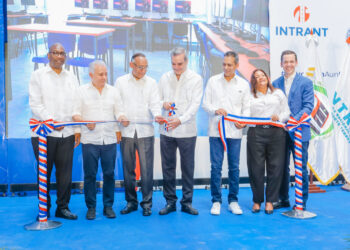 Presidente Abinader inaugura Centro de Formación Mamá Tingó en Villa Mella