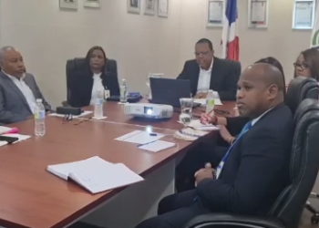 Pro Consumidor imparte taller de capacitación sobre publicidad engañosa a agencia homóloga de Guatemala