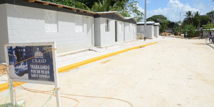 Fellito Suberví informa CAASD saneó más de cuatro mil metros de cañadas en el 2022