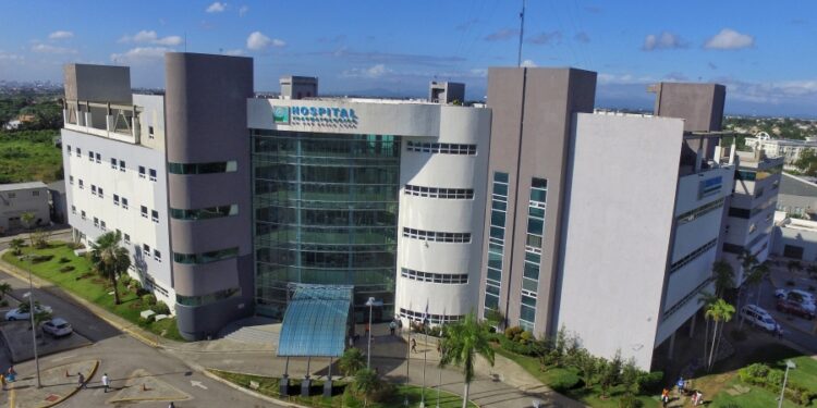 Ney Arias Lora cierra año 2022 con casi un millón de atenciones y cero deudas con suplidores