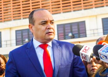 Colegio de Abogados denuncia proyecto de Ley Fideicomiso Público representa retroceso en transparencia contra corrupción