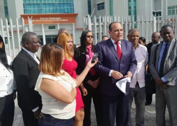 Surun someterá recursos jurídicos ante pretensiones de aprobación de Presupuesto sometido por alcalde SDE