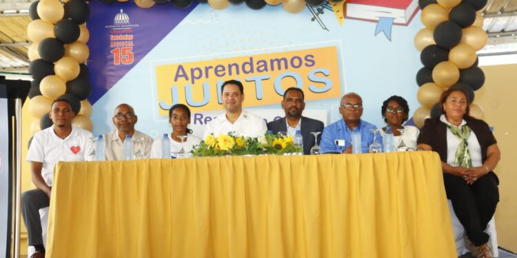 Regional de Educación 15 inicia exitosamente segundo período del año escolar 2022-2023