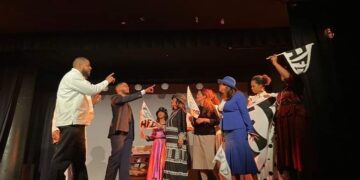 Compañía de Teatro ITSC se presenta exitosamente en Barcelona, España