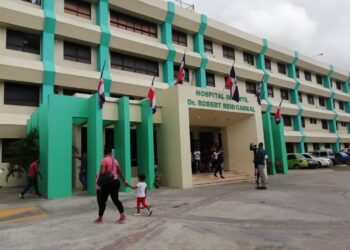 Hospital Robert Reid Cabral brindó 214 mil 743 servicios el pasado año
