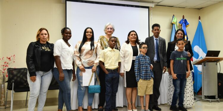 Salud Pública incluye 16 nuevos niños a Medicamentos de Alto Costo