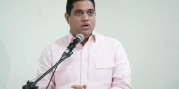 Alcalde de La Vega se solidariza con la situación de Multi Muebles