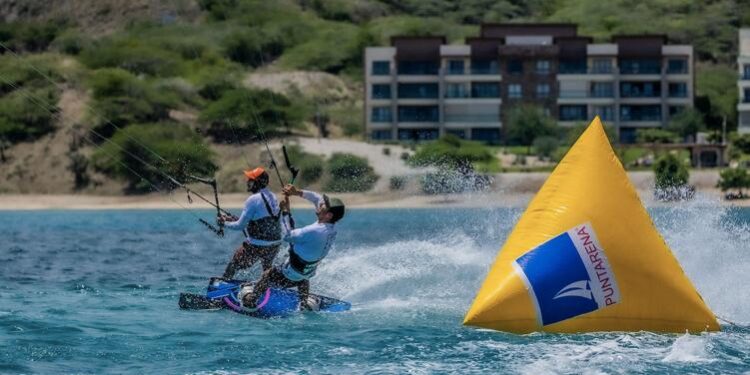 Competencia Internacional kitefest 2023 se realizará en Playa Salinas
