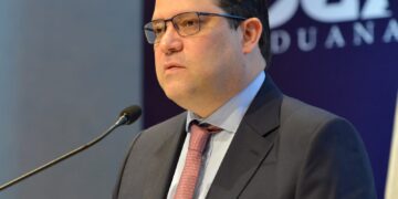 Eduardo Sanz Lovatón: “El 90% de la carga que entra en RD pasa por Rayos X”