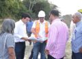 Wellington Arnaud  garantiza agua potable en Villa Altagracia
