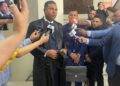Reanudarán audiencia en la que demandan por 250 millones de dólares al equipo de la MLB, Los Texas Rangers