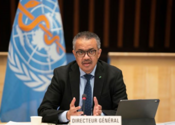 OMS reduce el tiempo recomendado de aislamiento para pacientes con covid