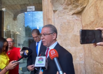 Instan a legisladores aprobar inamovilidad del feriado por el Día de Duarte