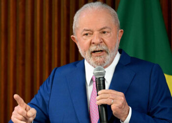 Lula da Silva dice dejará atrás disturbios en Brasilia y se focaliza en gestión