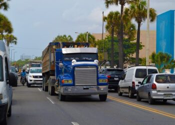 Intrant reitera fiscalizará vehículos pesados que violen zona restringida de la ciudad