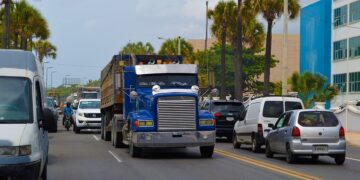 Intrant reitera fiscalizará vehículos pesados que violen zona restringida de la ciudad