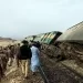 Al menos ocho heridos al descarrilar un tren por un atentado en Pakistán