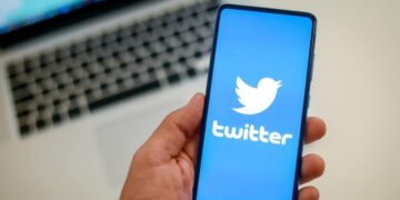 Twitter dice que relajará la prohibición de publicidad política
