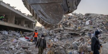 Sube a 35.000 el número de fallecidos por los terremotos en Turquía y Siria