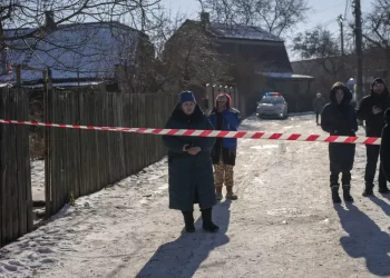 Rusia ataca objetivos en Ucrania con misiles y drones