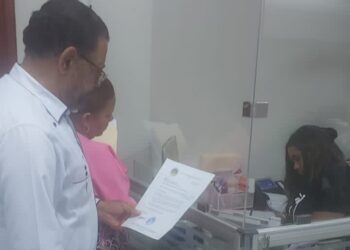 Ramiro García entrega firmas ante la JCE para reconocimiento de su partido, apertura local en San Juan