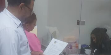 Ramiro García entrega firmas ante la JCE para reconocimiento de su partido, apertura local en San Juan