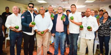 Director FEDA anuncia trabajará en empacadora aguacates y otros proyectos en Ocoa