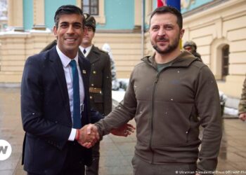 Volodimir Zelensky llegó a Londres y se reunió con el primer ministro británico Rishi Sunak