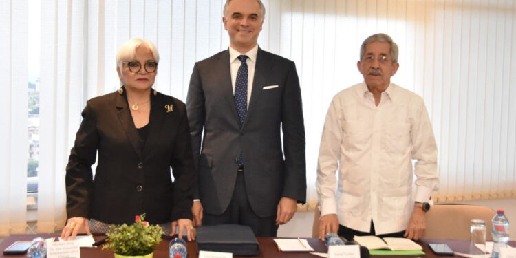 Ministro de Trabajo afirma en pocos meses habrá propuesta para reforma de Código de Trabajo