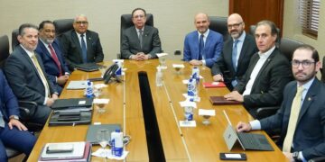 Valdez Albizu se reúne con ejecutivos de JPMorgan evaluar aspectos puedan estrechar lazos con el BCRD y el sector financiero de RD