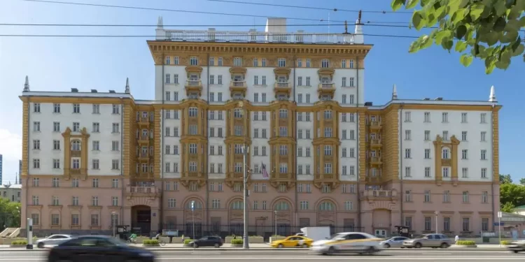 EE.UU. emite alerta de viaje a Rusia y pide a sus ciudadanos abandonar ese país