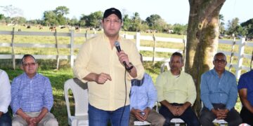 Abel Martínez asegura que hay un pueblo lleno de dignidad que está harto del PRM