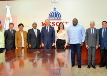 MESCYT recibe reconocimiento de Microsoft por implementar “Ciclo de Adopción Digital”