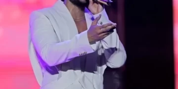 Ante más de 42 mil personas Romeo Santos inicia concierto "Fórmula Vol 3 La Gira" en Perú