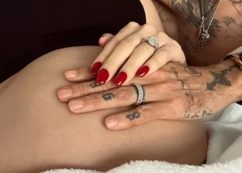 Nadia Ferreira anuncia embarazo con una tierna foto en Instagram