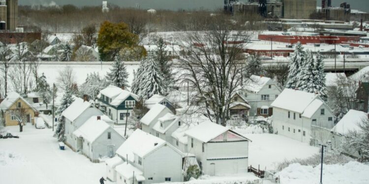 Llega la nieve a Nueva York: Se pronostican hasta cuatro pulgadas de acumulación