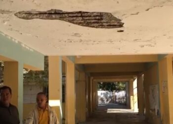Escuela al borde del colapso en el Peñón, Barahona, tras temblor