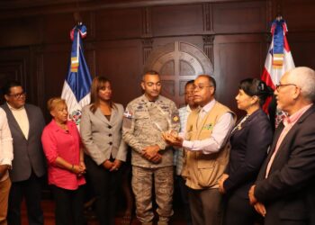 CIPEFUMI reconoce aportes del Comandante General de la FARD